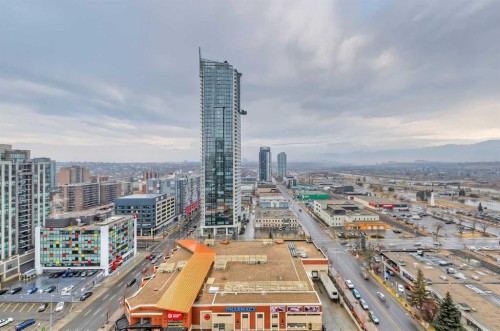 1807-1053 10 Street Sw, Calgary, AB - Outdoor With View