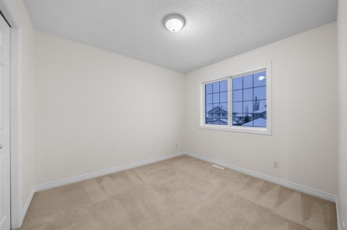 89 Crystalridge Close, Okotoks, AB - Indoor Photo Showing Other Room