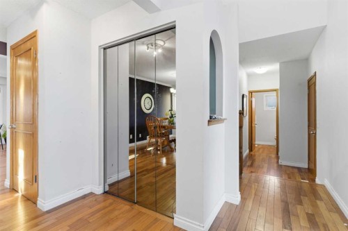 239 Sandpiper Place Nw, Calgary, AB - Indoor Photo Showing Other Room