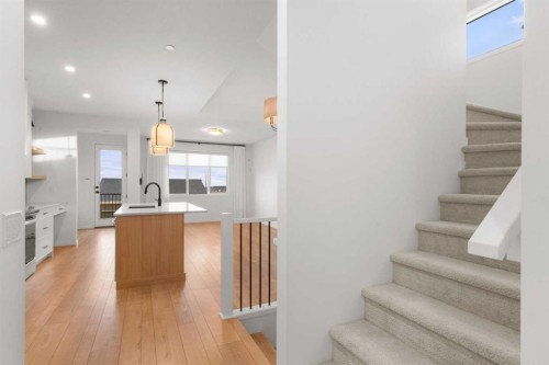 76 Lucas Common Nw, Calgary, AB - Indoor