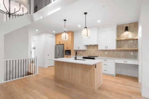 76 Lucas Common Nw, Calgary, AB - Indoor Photo Showing Kitchen With Upgraded Kitchen