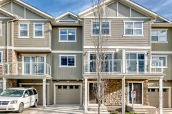 704 Evanston Manor NW Calgary, AB T3P 0R9