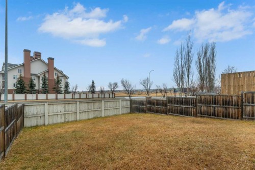172 Covehaven Road Ne, Calgary, AB - Outdoor