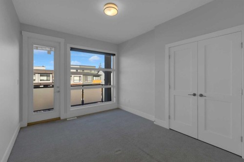 2319 23 Avenue Sw, Calgary, AB - Indoor Photo Showing Other Room