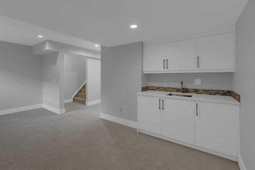 2319 23 Avenue Sw, Calgary, AB - Indoor