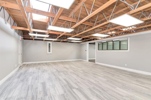 216 40 Avenue Ne, Calgary, AB 