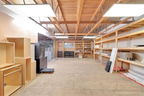 216 40 Avenue Ne, Calgary, AB 