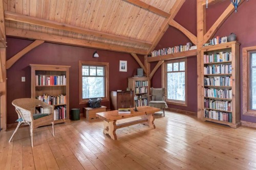 10-32376 Highway 760, Rural Mountain View County, AB - Indoor