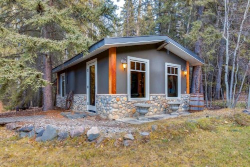 10-32376 Highway 760, Rural Mountain View County, AB - Outdoor