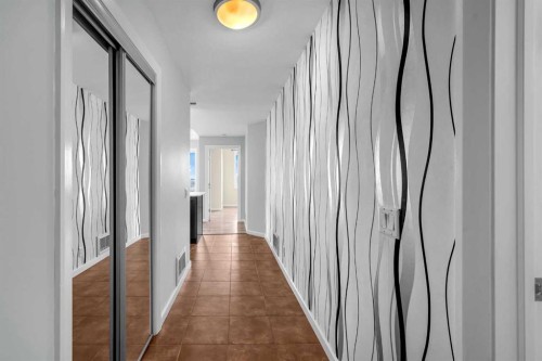 1405-1410 1 Street Se, Calgary, AB - Indoor Photo Showing Other Room