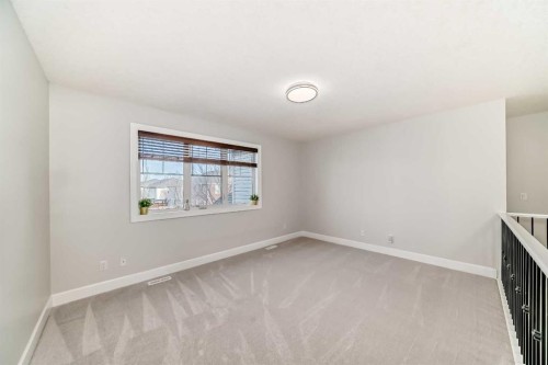 104 Viewpointe Terrace, Chestermere, AB - Indoor Photo Showing Other Room