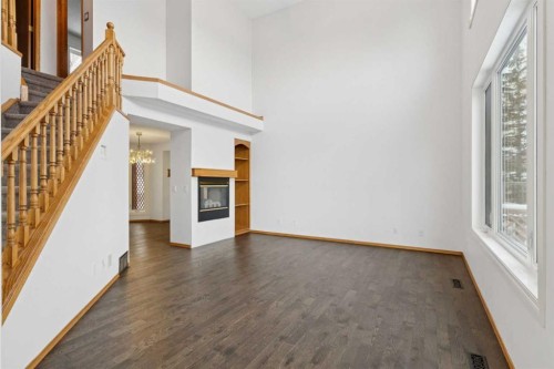 228 Macewan Park View Nw, Calgary, AB - Indoor Photo Showing Other Room