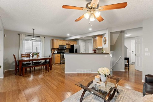 146 Copperstone Grove Se, Calgary, AB - Indoor