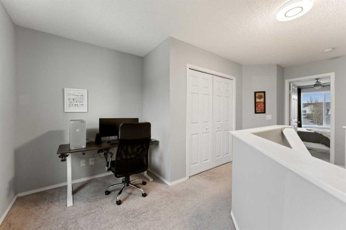 146 Copperstone Grove Se, Calgary, AB - Indoor Photo Showing Other Room