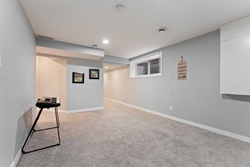 146 Copperstone Grove Se, Calgary, AB - Indoor