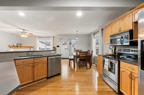 146 Copperstone Grove Se, Calgary, AB - Indoor Photo Showing Kitchen With Stainless Steel Kitchen