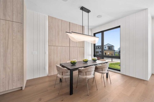 120 13 Street Ne, Calgary, AB - Indoor Photo Showing Dining Room