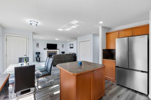 129 Luxstone Green Sw, Airdrie, AB - Indoor Photo Showing Other Room