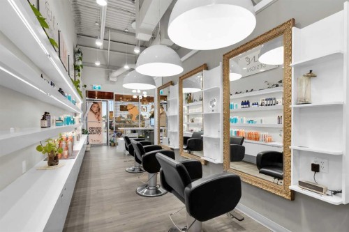 9737 Macleod Trail Sw, Calgary, AB 