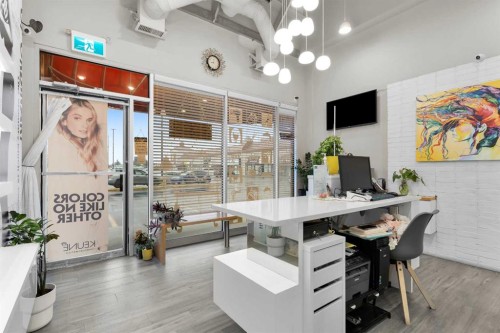 9737 Macleod Trail Sw, Calgary, AB 