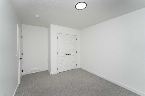 192 Lakewood Crescent, Strathmore, AB - Indoor Photo Showing Other Room