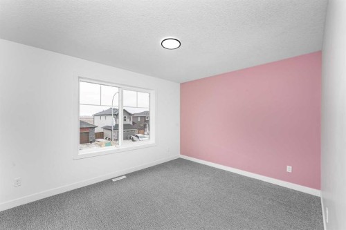 192 Lakewood Crescent, Strathmore, AB - Indoor Photo Showing Other Room
