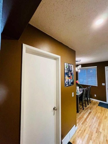 5625 Templehill Road Ne, Calgary, AB -  Photo Showing Other Room