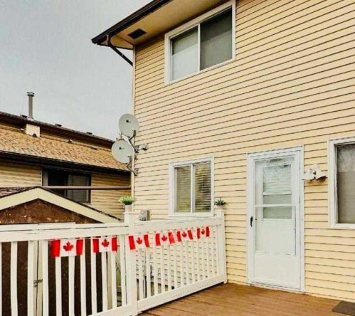 5625 Templehill Road Ne, Calgary, AB - Outdoor With Exterior