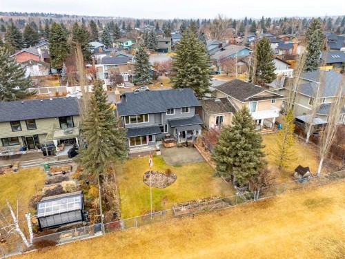 2427 Deer Side Drive, Calgary, AB - Outdoor