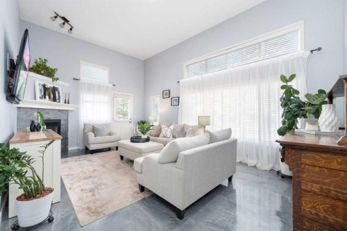 3-41 Hunters Gate, Okotoks, AB - Indoor Photo Showing Other Room