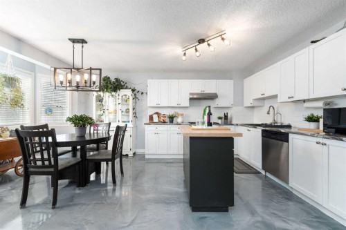 3-41 Hunters Gate, Okotoks, AB - Indoor