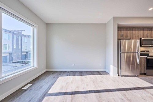 444 Shawnee Square Sw, Calgary, AB - Indoor