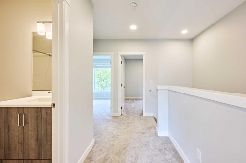 444 Shawnee Square Sw, Calgary, AB - Indoor Photo Showing Other Room