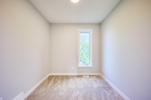 444 Shawnee Square Sw, Calgary, AB - Indoor Photo Showing Other Room