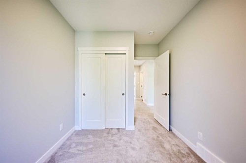 444 Shawnee Square Sw, Calgary, AB - Indoor Photo Showing Other Room