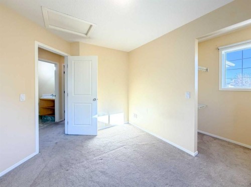 21 Panamount Hill Nw, Calgary, AB - Indoor Photo Showing Other Room