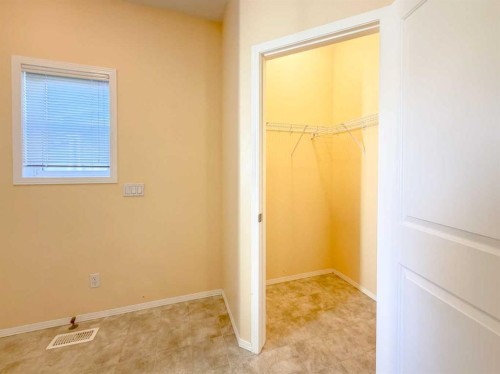 21 Panamount Hill Nw, Calgary, AB - Indoor Photo Showing Other Room