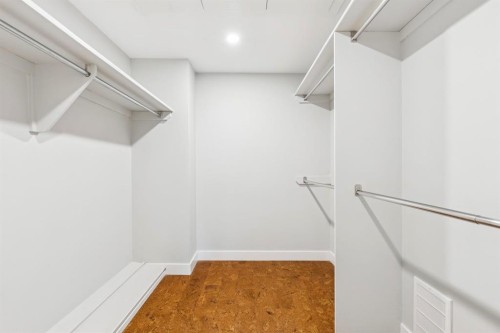 2D-215 2 Street Ne, Calgary, AB - Indoor With Storage