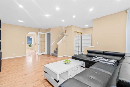 265 Fresno Place Ne, Calgary, AB - Indoor