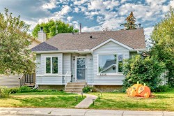 1235 Sandpiper Road NW Calgary, AB T3K 3E1