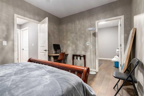 125 Walden Rise Se, Calgary, AB - Indoor Photo Showing Bedroom