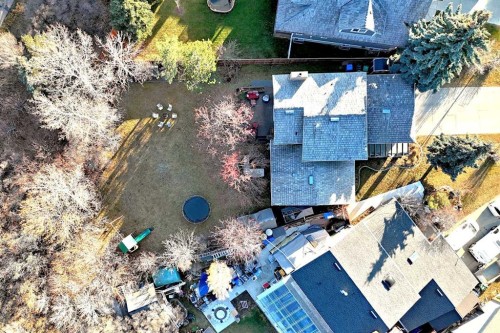 36 Varsity Estates Court Nw, Calgary, AB - Outdoor