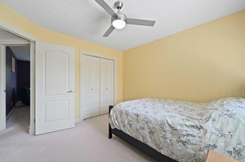 41 Strathridge Crescent Sw, Calgary, AB - Indoor Photo Showing Bedroom