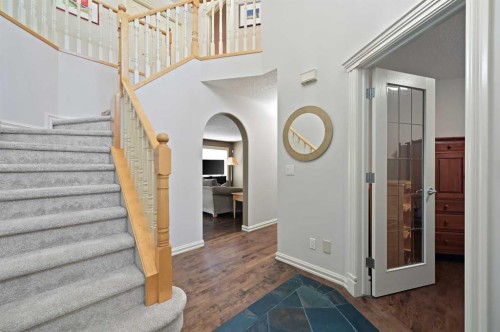 41 Strathridge Crescent Sw, Calgary, AB - Indoor Photo Showing Other Room