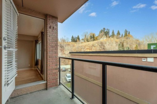 404-728 3 Avenue Nw, Calgary, AB - Outdoor With Balcony With Exterior