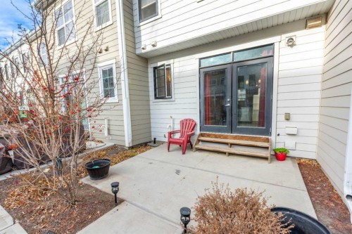 408 Nolanfield Villas Nw, Calgary, AB - Outdoor
