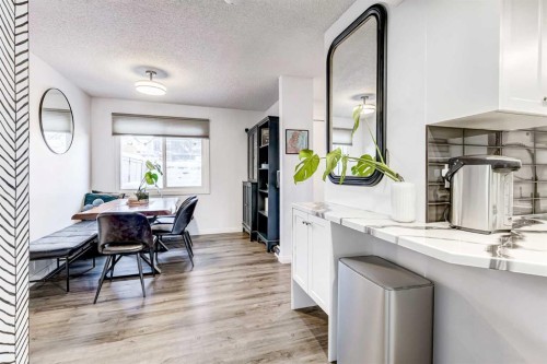 38-1055 72 Avenue Nw, Calgary, AB - Indoor