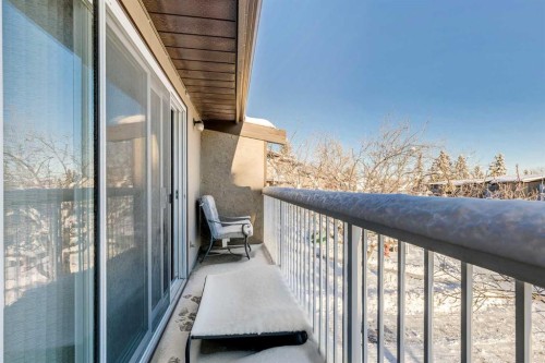38-1055 72 Avenue Nw, Calgary, AB - Outdoor With Balcony With Exterior