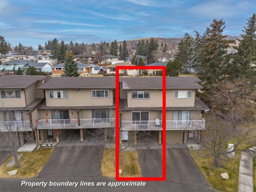 38-1055 72 Avenue Nw, Calgary, AB - Outdoor With Facade