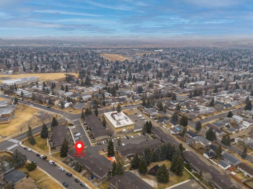 38-1055 72 Avenue Nw, Calgary, AB - Outdoor With View